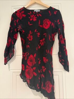 Jenni Black Tunic with Red Rose Print